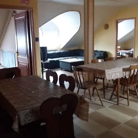 In 19249 شقة Balatonmáriafürdő